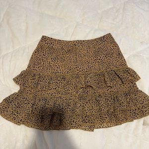 Forever 21 leopard print skirt